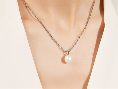 Power Edison Pearl Pendant - Versatile Design